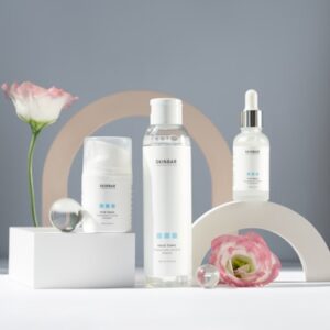 Glow-Boosting Essence
